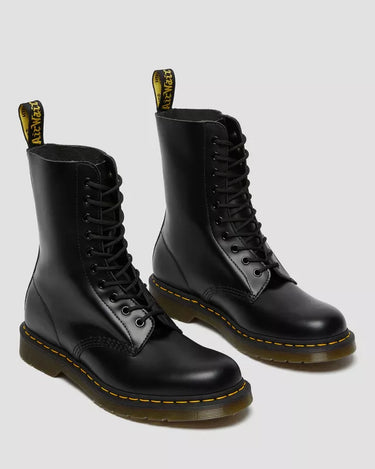 1490 BLACK SMOOTH