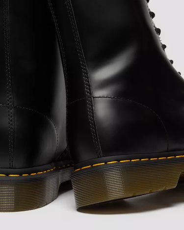 1490 BLACK SMOOTH