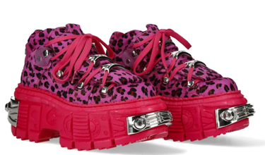 M-106WALL-C26 LEOPARD PINK PLATFORM
