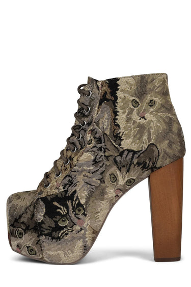 LITA-FAB CAT TAPESTRY