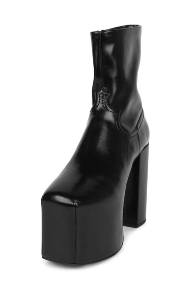 THE-DARE BLACK BOOT