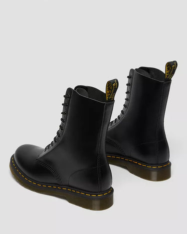 1490 BLACK SMOOTH