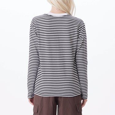231030122    OBEY ROMELIA TEE BLK