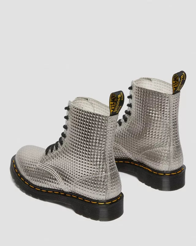 1460 BOOT SILVER STUDDED