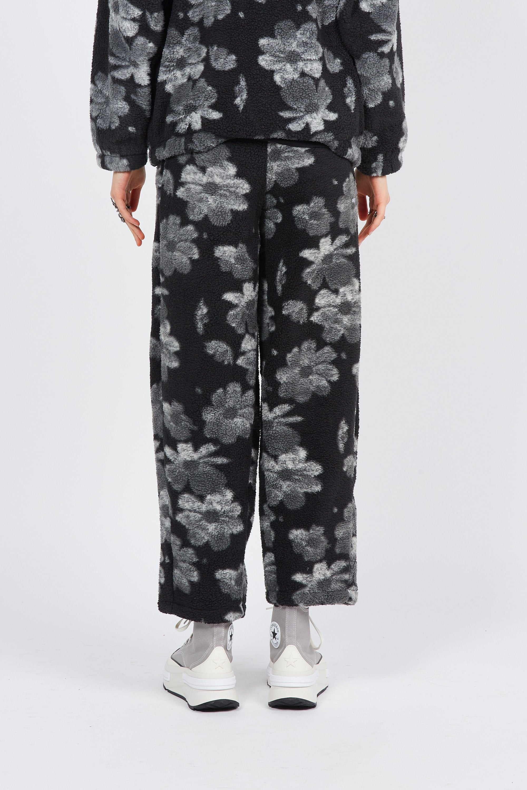 242030040    SHAYLIN PANT BLK