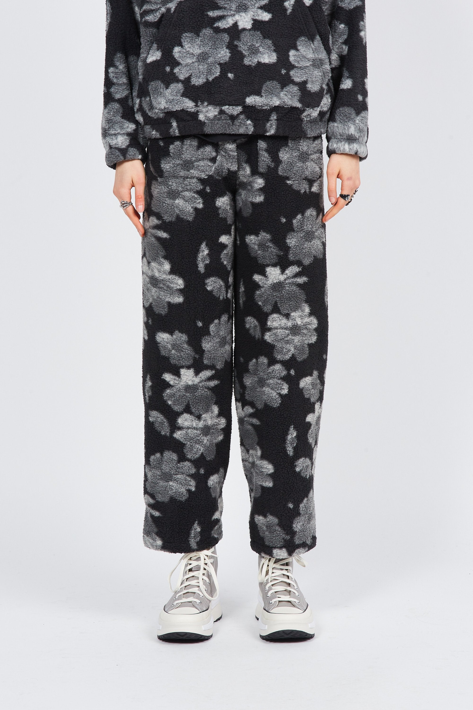 242030040    SHAYLIN PANT BLK