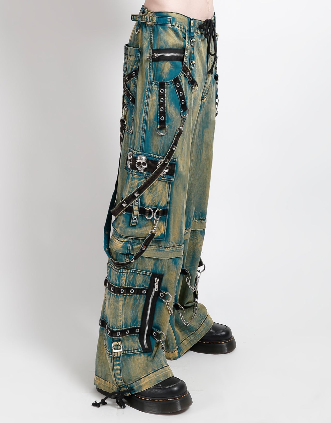 SKULL STUD PANT BLUE SKY WASH