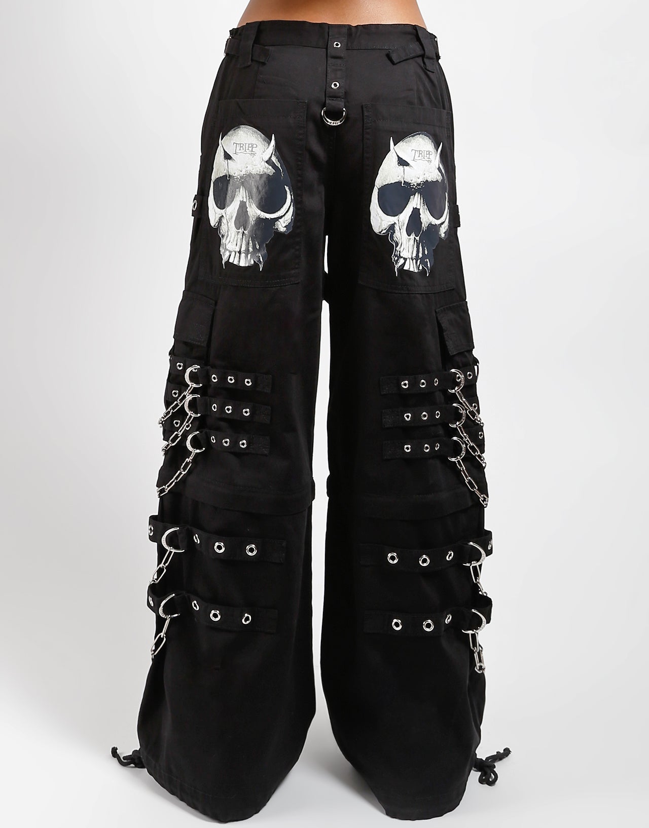 DEVIL SKULL BLACK