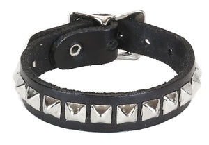 1 ROW MINI PYRAMID BUCKLE BRACELET