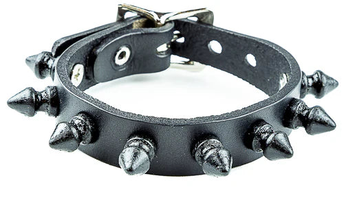 SMALL SPIKE BRACELET