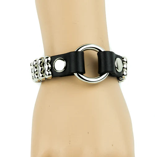STUD/RING BRACELET