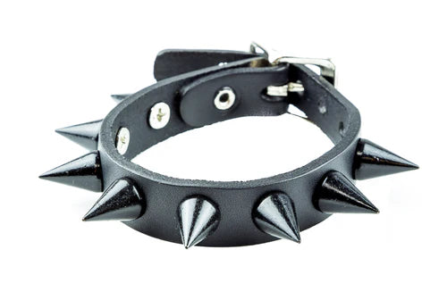 SMALL CONE SPIKE BRACELET