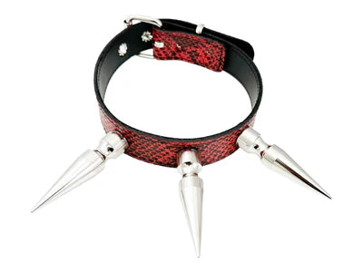SNAKE XL SPIKE CHOKER RED