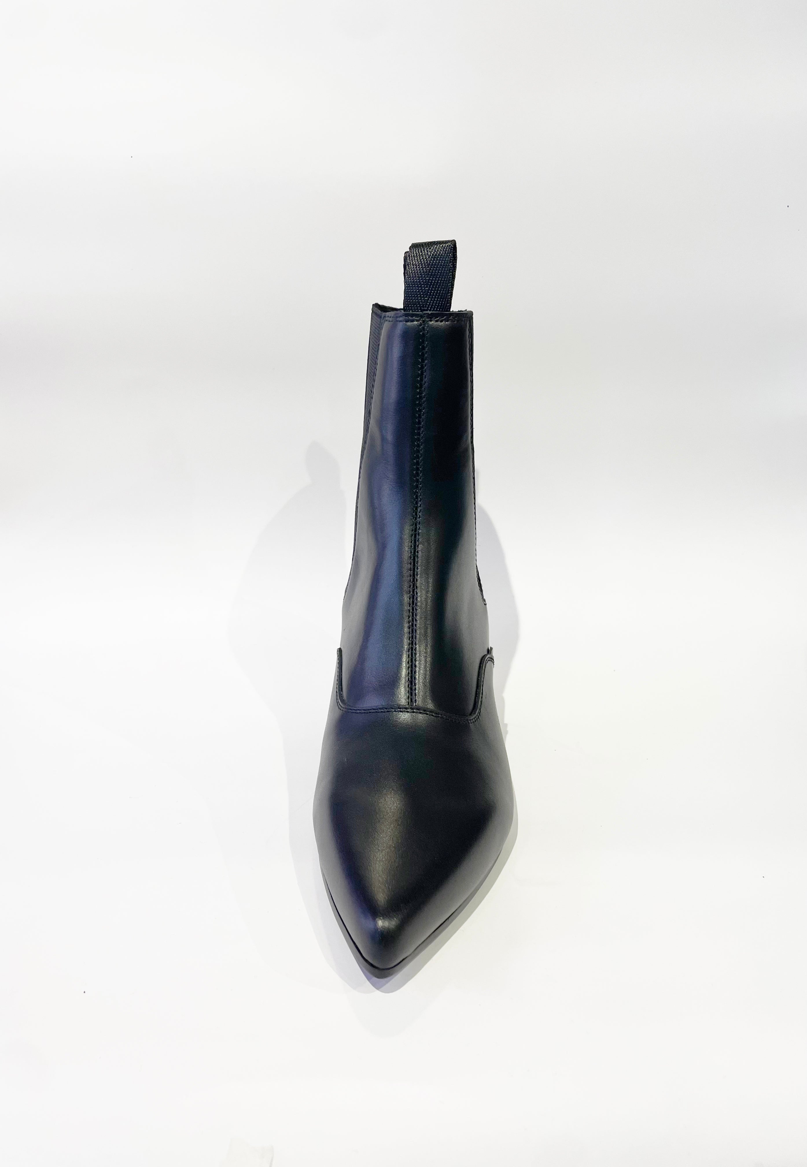 FRED BEATLE BOOT BLACK LEATHER