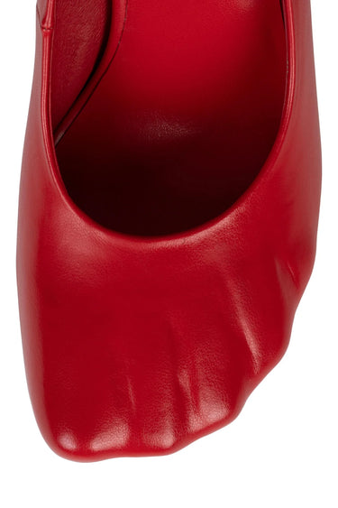 GOOD-FORM SHOE RED HEEL
