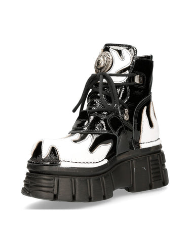 M-288-C10 BLACK AND WHITE FLAME ANKLE BOOT