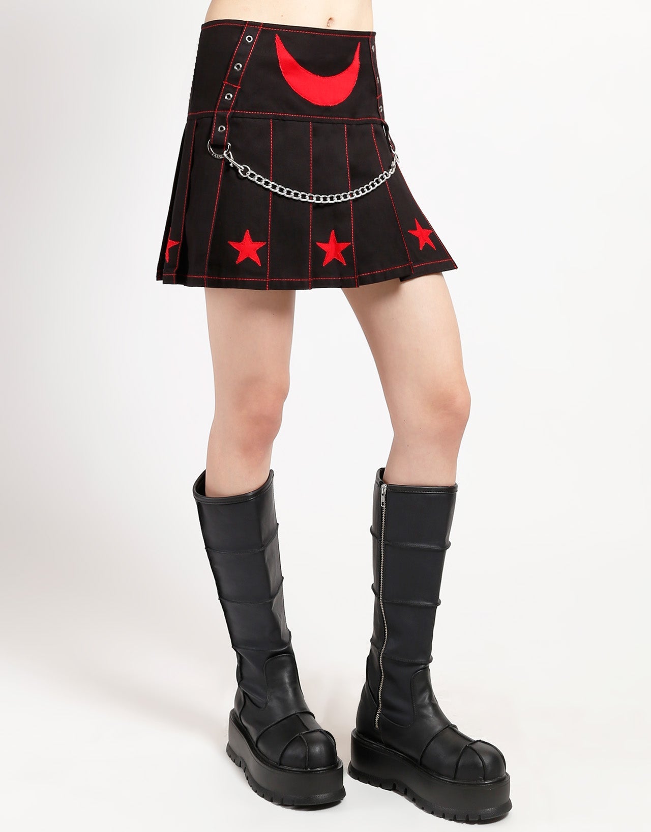 I AM A STAR PLEATED SKIRT RED