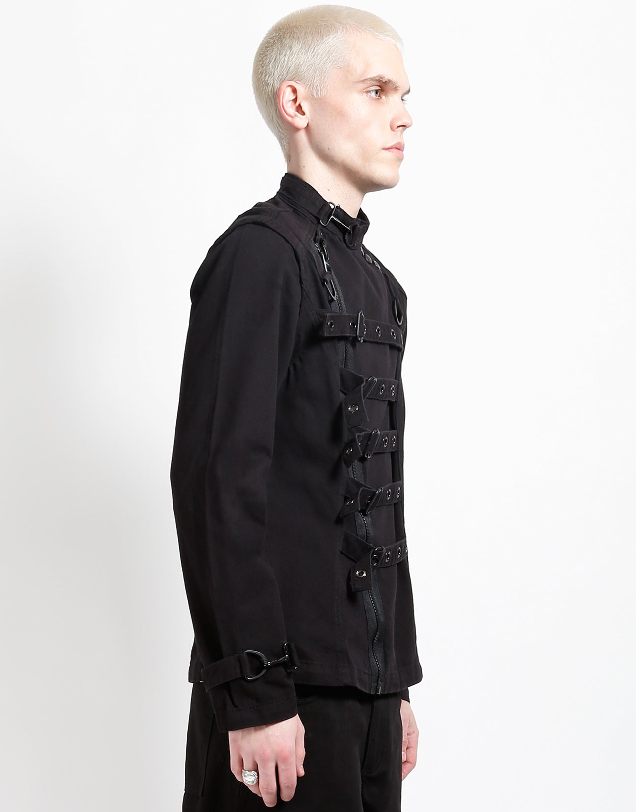 ZIP OFF BONDO JACKET