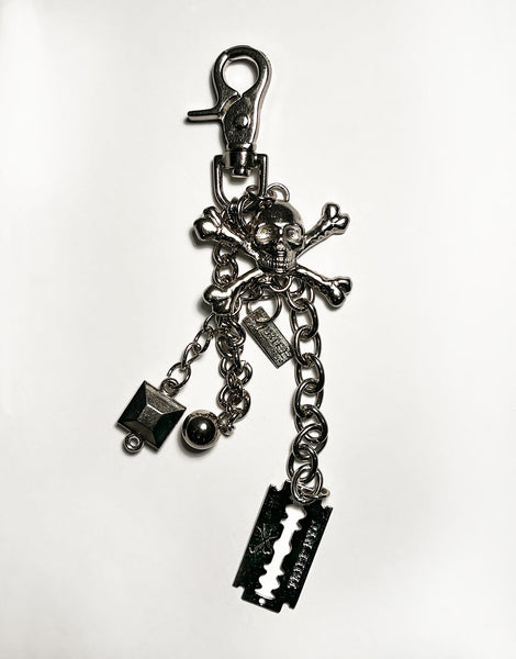 RAZOR KEYCHAIN – Trash and Vaudeville