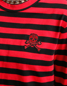 SKULL STRIPE KNIT TOP BLACK/RED