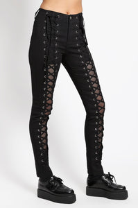 Front Lace Up
