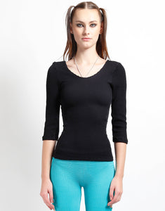 DOUBLE V-NECK 3/4 SLEEVE TOP